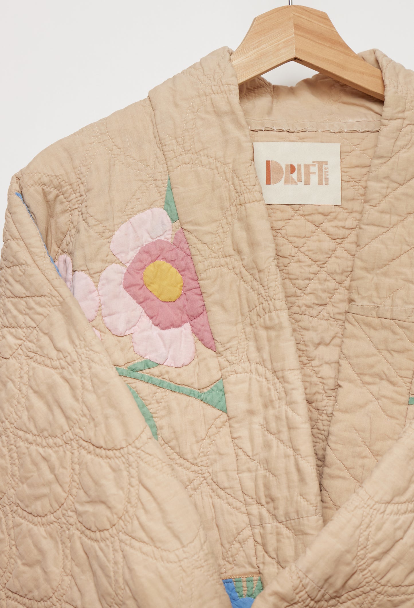 "BEIGE FLORAL"