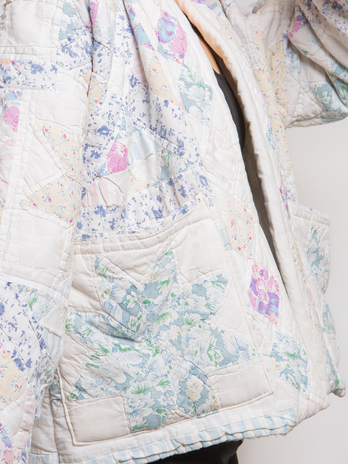 "WHITE FLORAL"